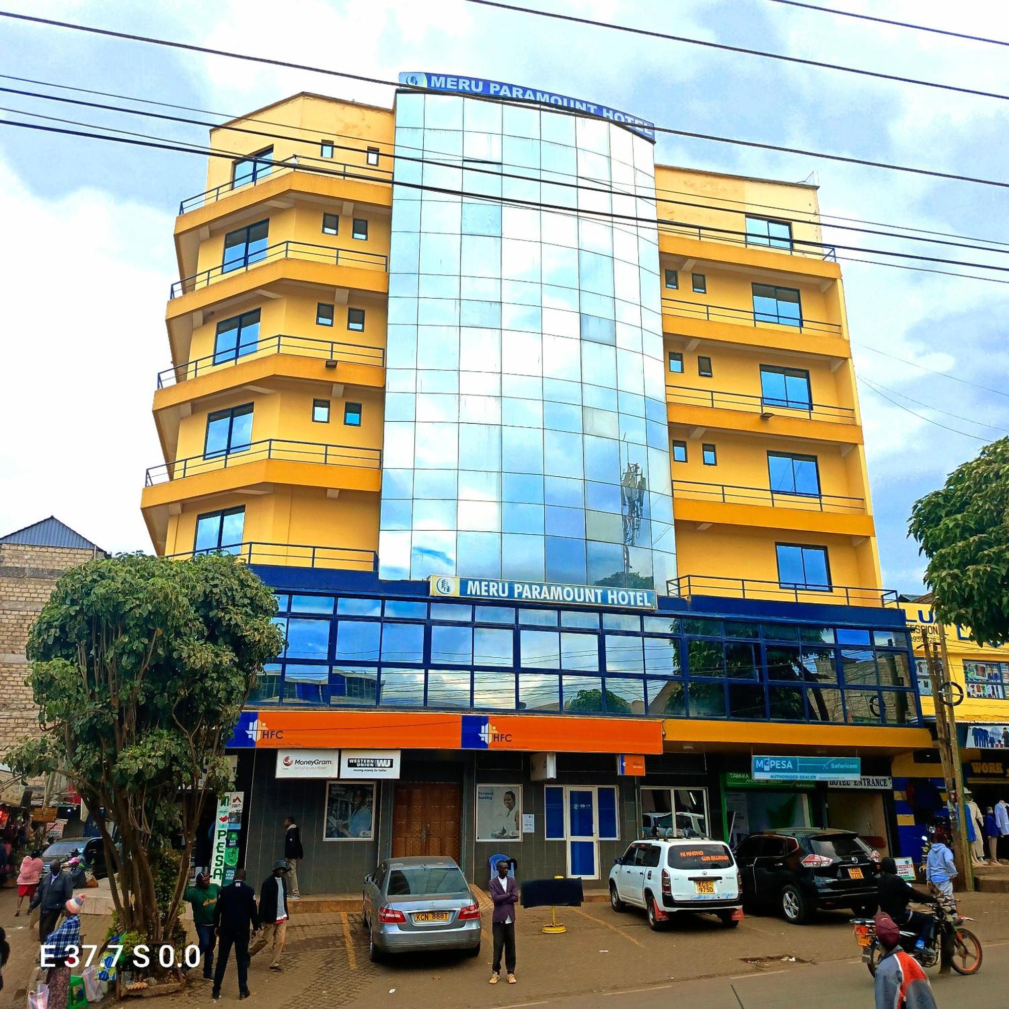 Meru Paramount Hotel Exterior foto
