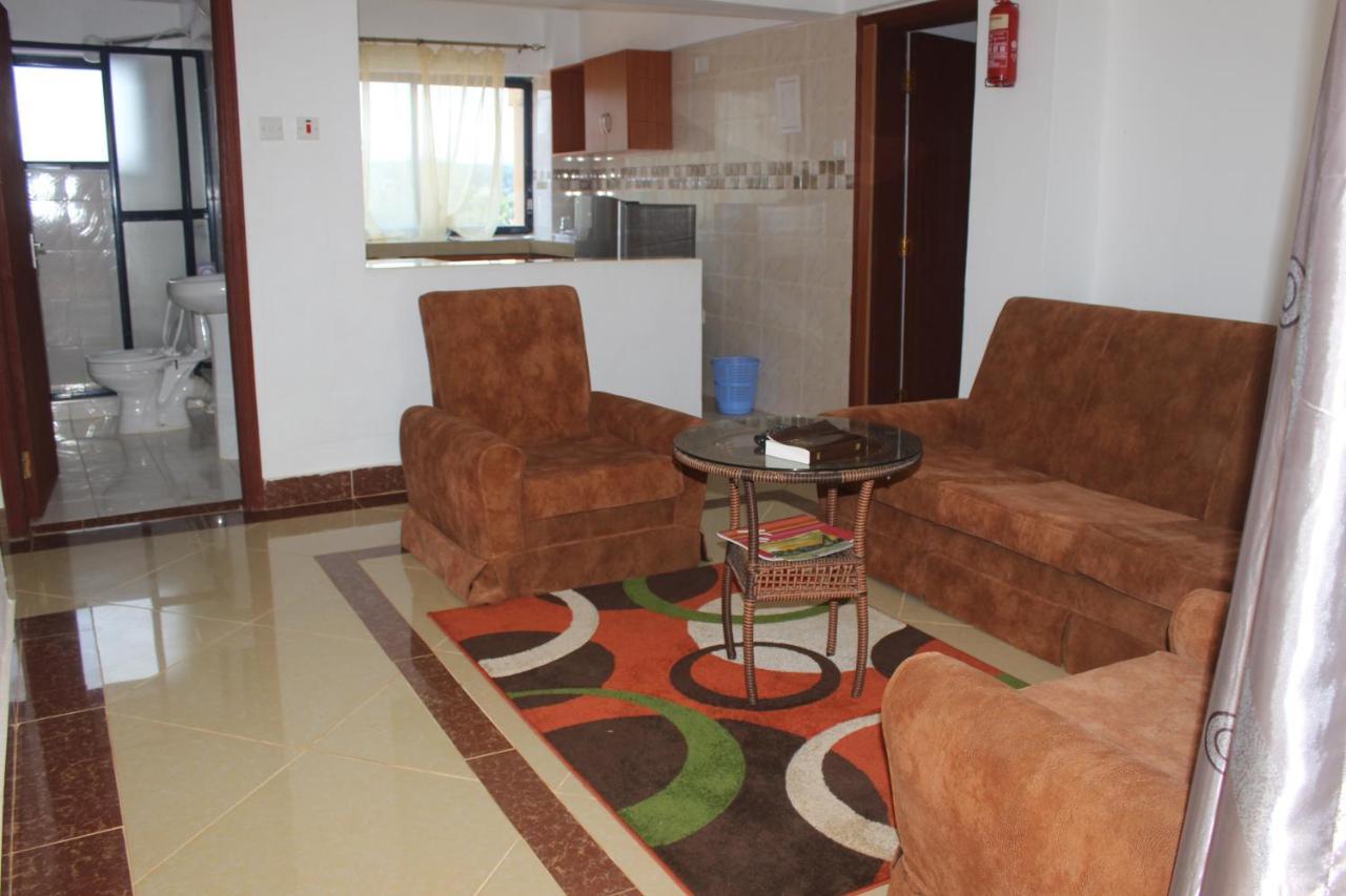 Meru Paramount Hotel Exterior foto